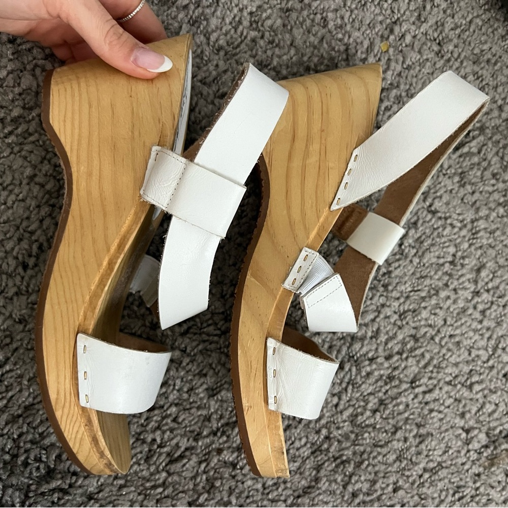 Free People Heels White with Wood